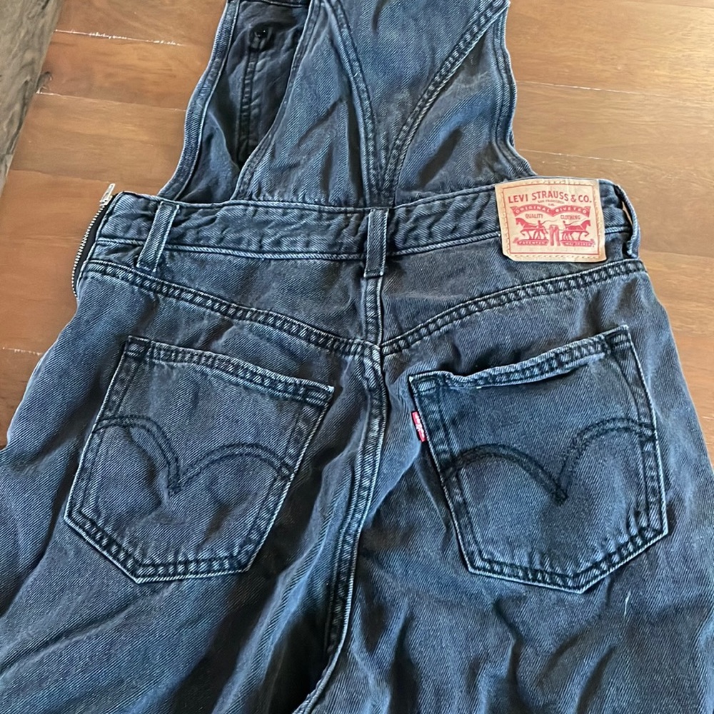 Levi’s tapered overalls - 28